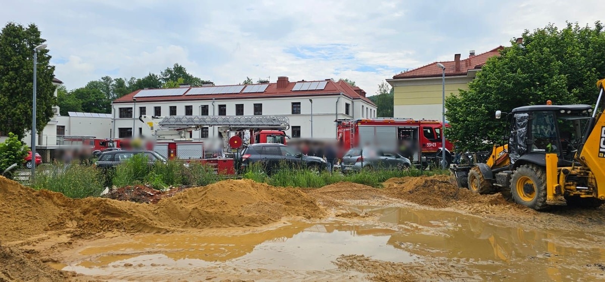 Akcja straży na terenie szpitala w Andrychowie