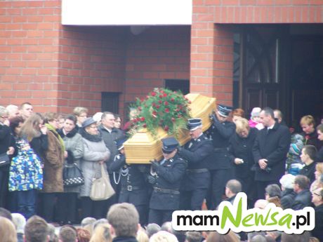 Tłumy na pogrzebie radnego Zbigniewa Mieszczaka